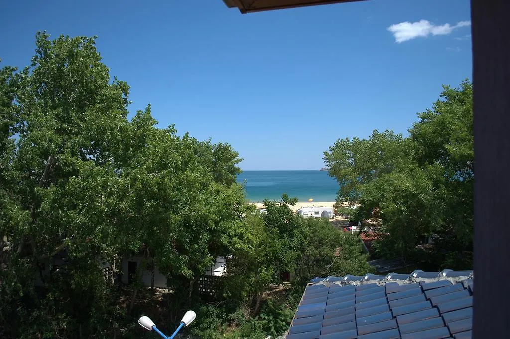 Garden Beach Apartment Sozopol